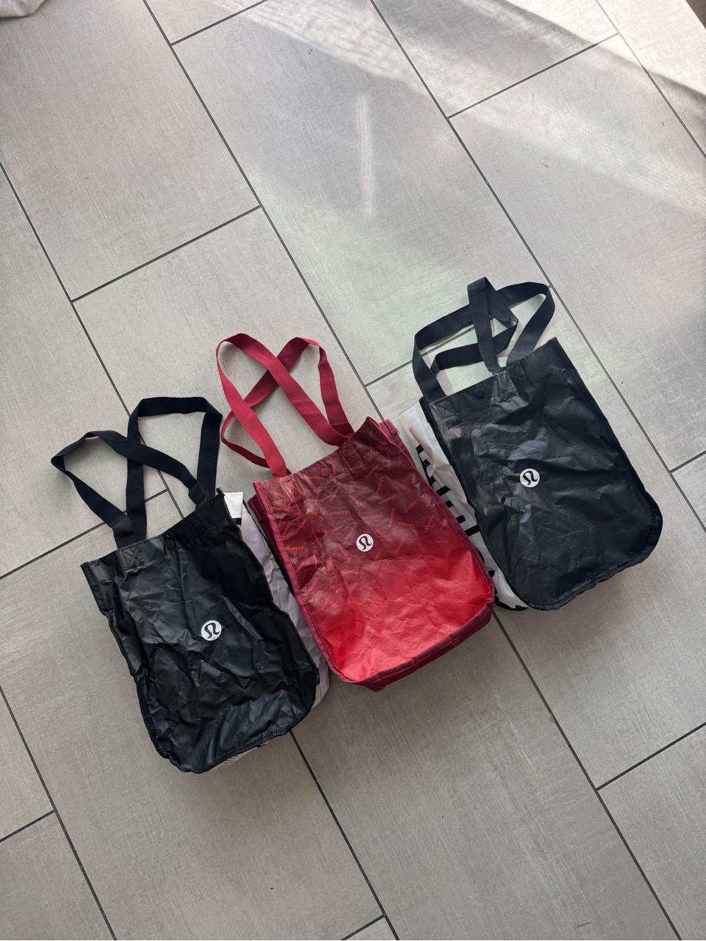 lululemon athletica Reusable Tote Bags - Black & Red